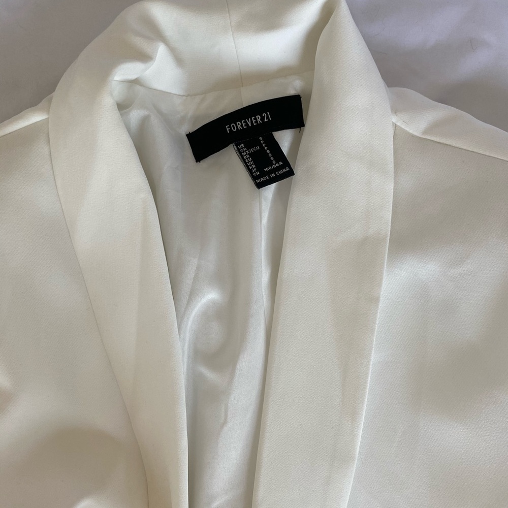 White blazer forever 21
